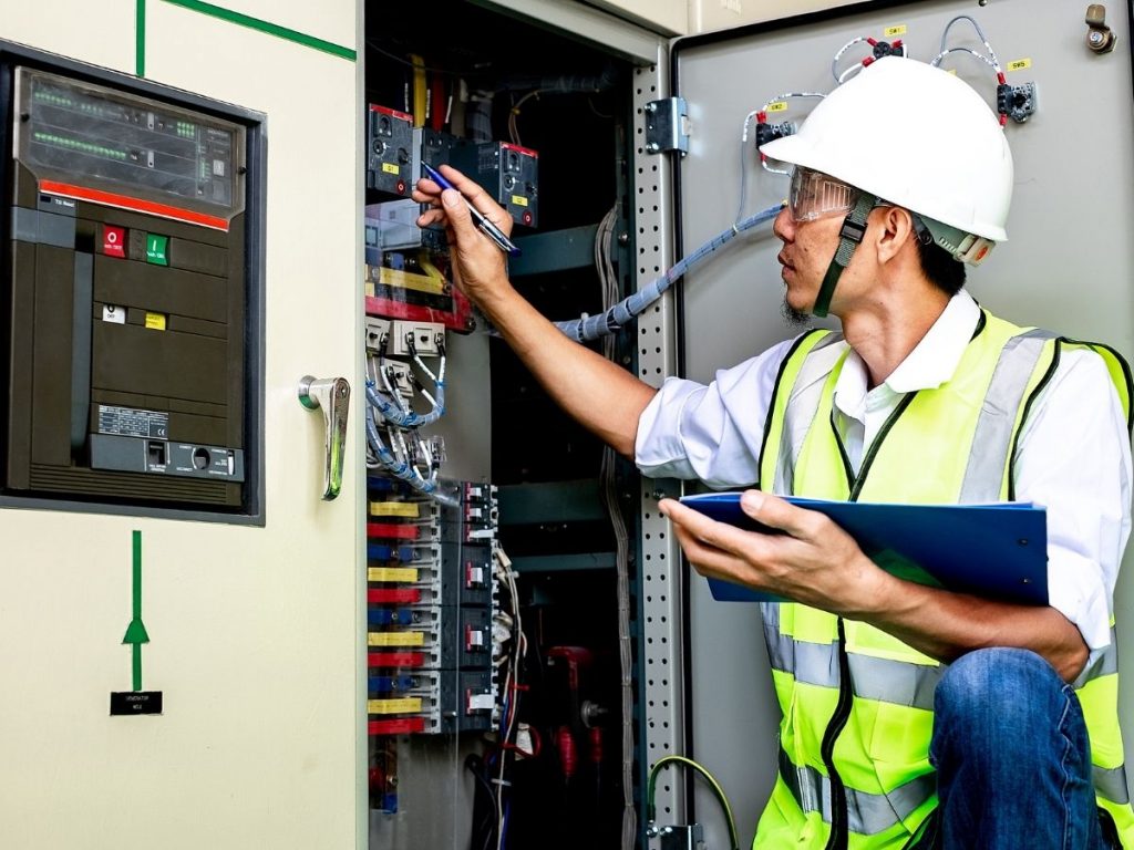 electrical contractor